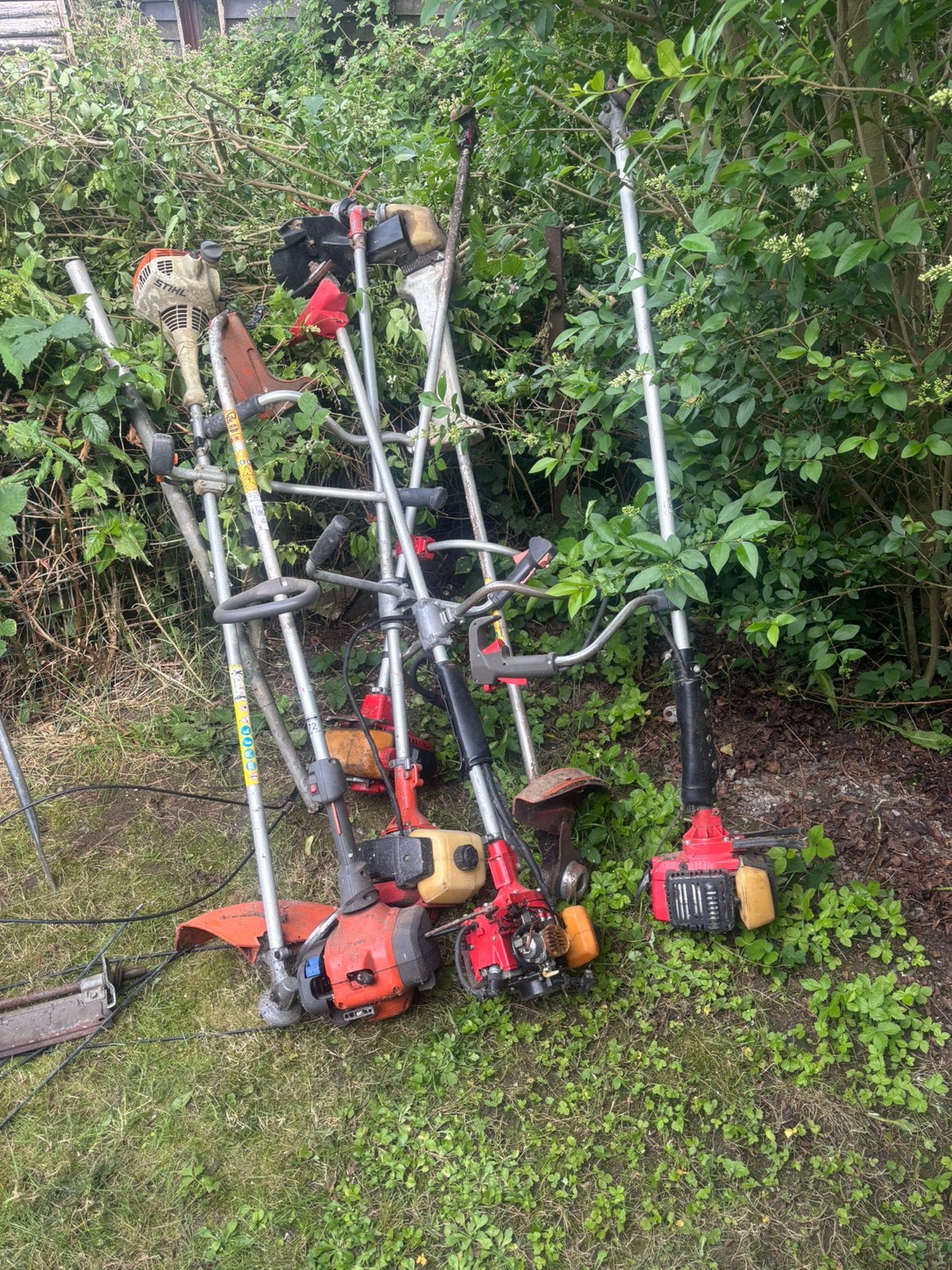 Sthil Husqvarna etc Debroussailleuse pour pièces ou à rép, Enlèvement, Utilisé
