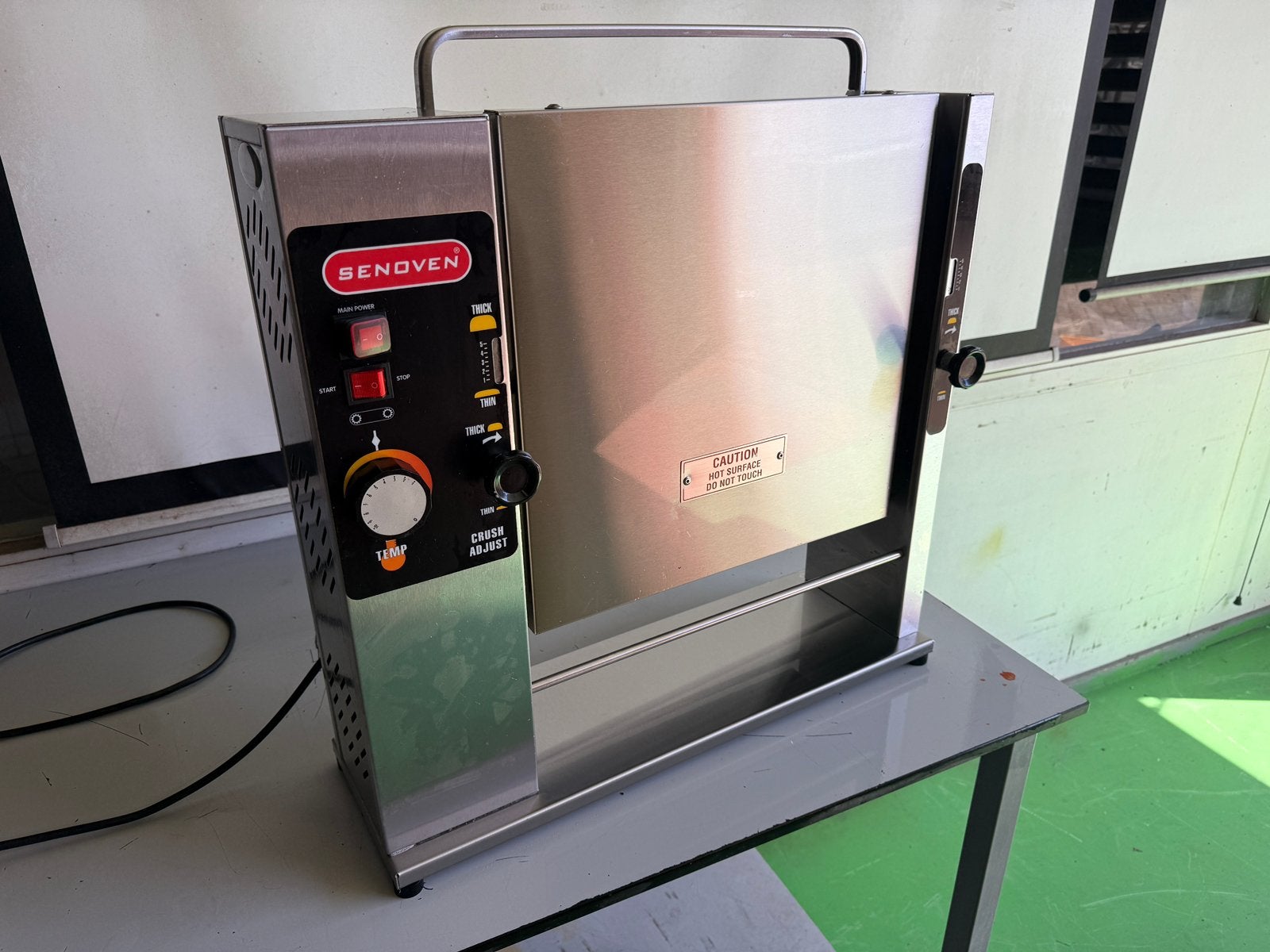 Senoven EKM-40 (T20) Verticale Transportband Broodrooster, Zakelijke goederen, Ophalen
