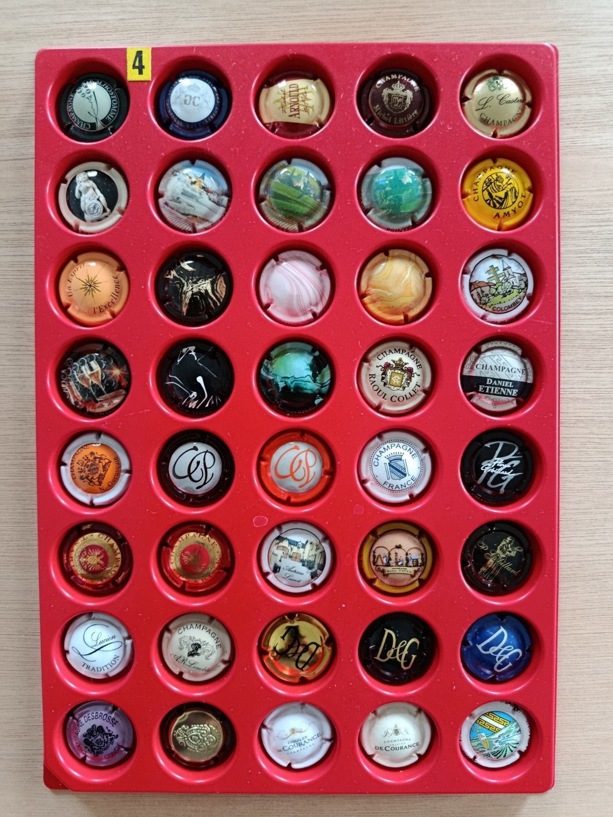 Champagne capsules, Verzamelen, Ophalen