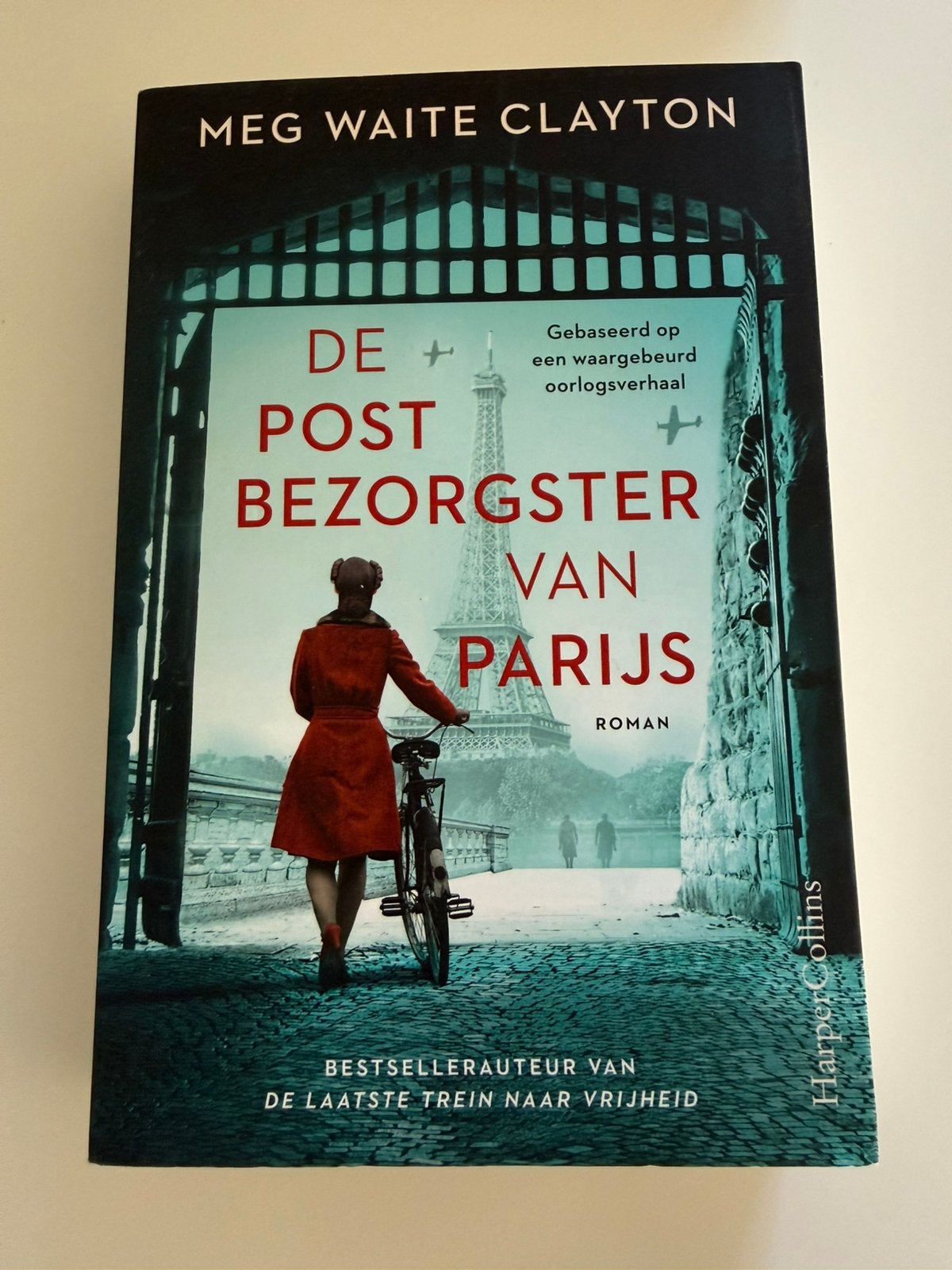 Meg Waite Clayton - De postbezorgster van Parijs, Ophalen of Verzenden, Zo goed als nieuw, Meg Waite Clayton