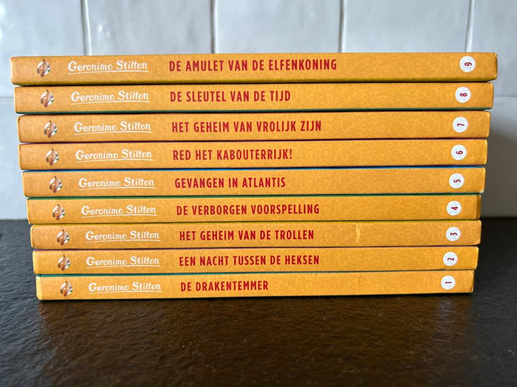 9x Geronimo Stilton - Avonturen in Fantasia, Boeken, Ophalen, Geronimo Stilton