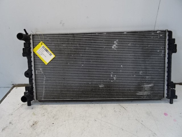 RADIATEUR EAU Volkswagen Polo V (6R) (6R0121253L), Autos : Pièces & Accessoires, Volkswagen, Mevr. I. Hauben, Utilisé, Rue de l'Espoir 34 34
4030  GRIVEGNÉE, BE