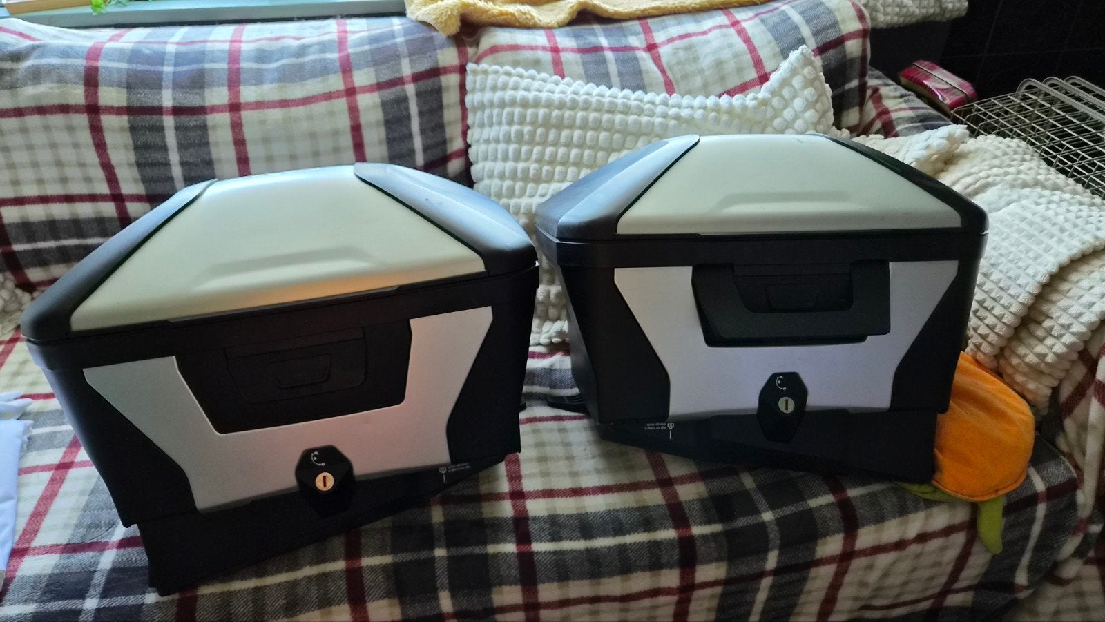 Valise KTM 1190, Ophalen