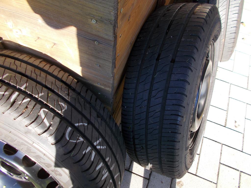 autobanden, Auto-onderdelen, Banden en Velgen, Ophalen, Band(en), Zomerbanden, Bestelwagen