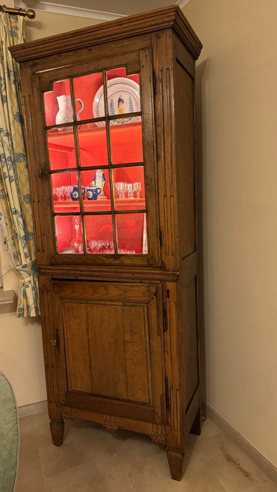 Ancienne vitrine chêne massif éclairage electr meuble chêne, Enlèvement