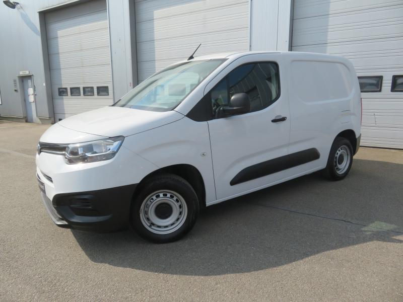 Toyota ProAce City Active, Auto's, Toyota, Euro 6, ProAce, Wit, Handgeschakeld