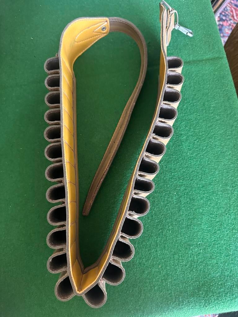 Cartouchière - ceinture, Enlèvement ou Envoi, Utilisé, Autres types