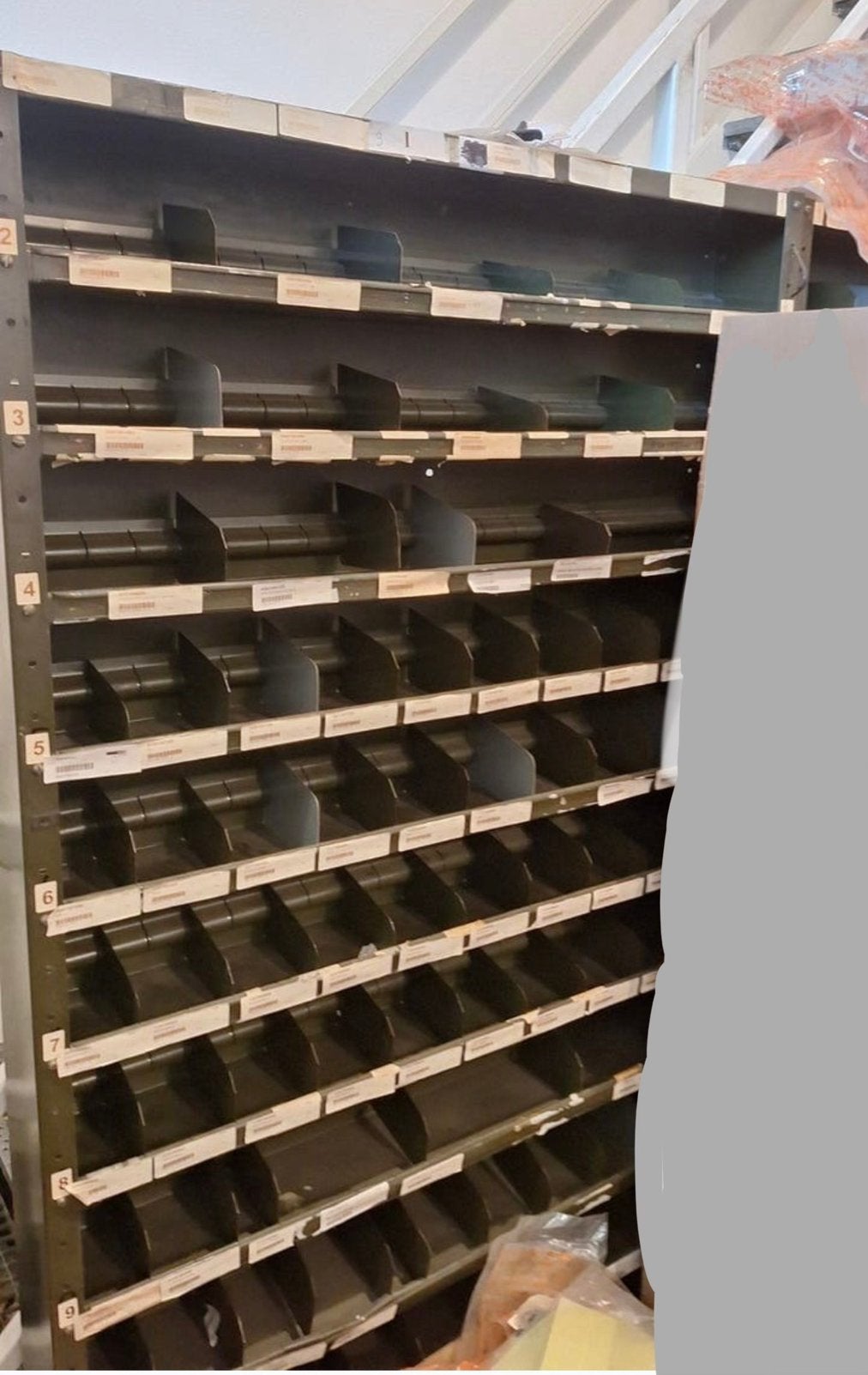 Metalenkasten vakkenkasten, Ophalen, Zo goed als nieuw