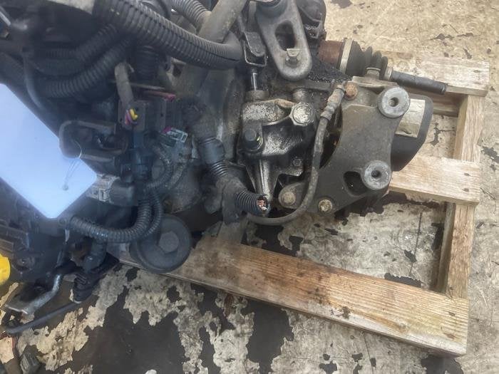 Versnellingsbak van een Opel Corsa, Auto-onderdelen, Gebruikt, -, -, Opel