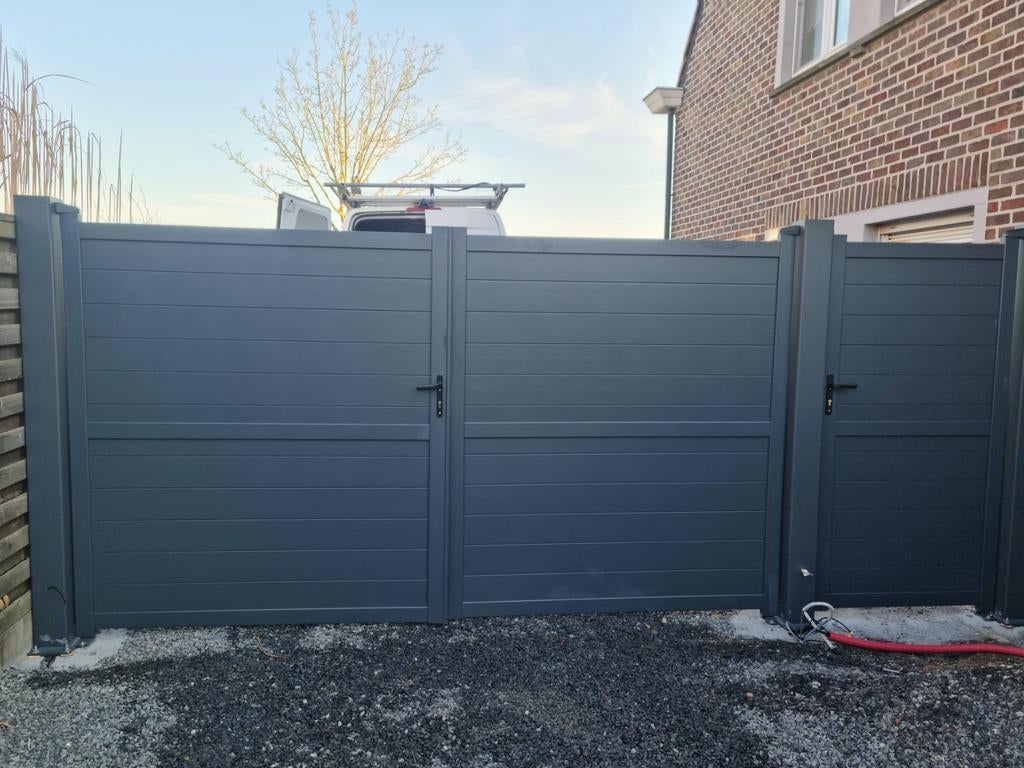 Stockverkoop nieuwe schuif / draai poorten - fractie prijs, Ophalen, Zo goed als nieuw, Aluminium