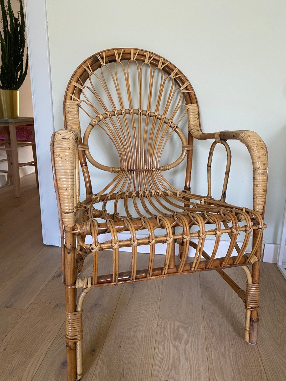 Rotan stoel, Enlèvement, Comme neuf