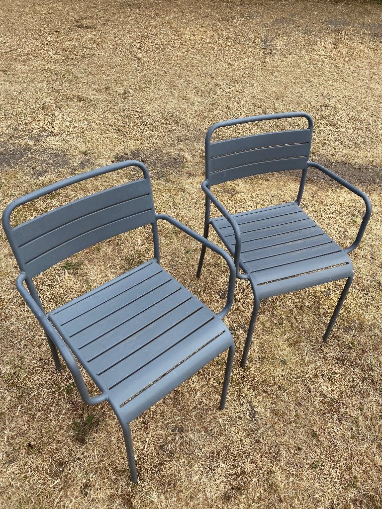Lot de 2 chaises de jardin pour 40€, Jardin & Terrasse, Chaises de jardin, Enlèvement, Utilisé, Métal, Empilable