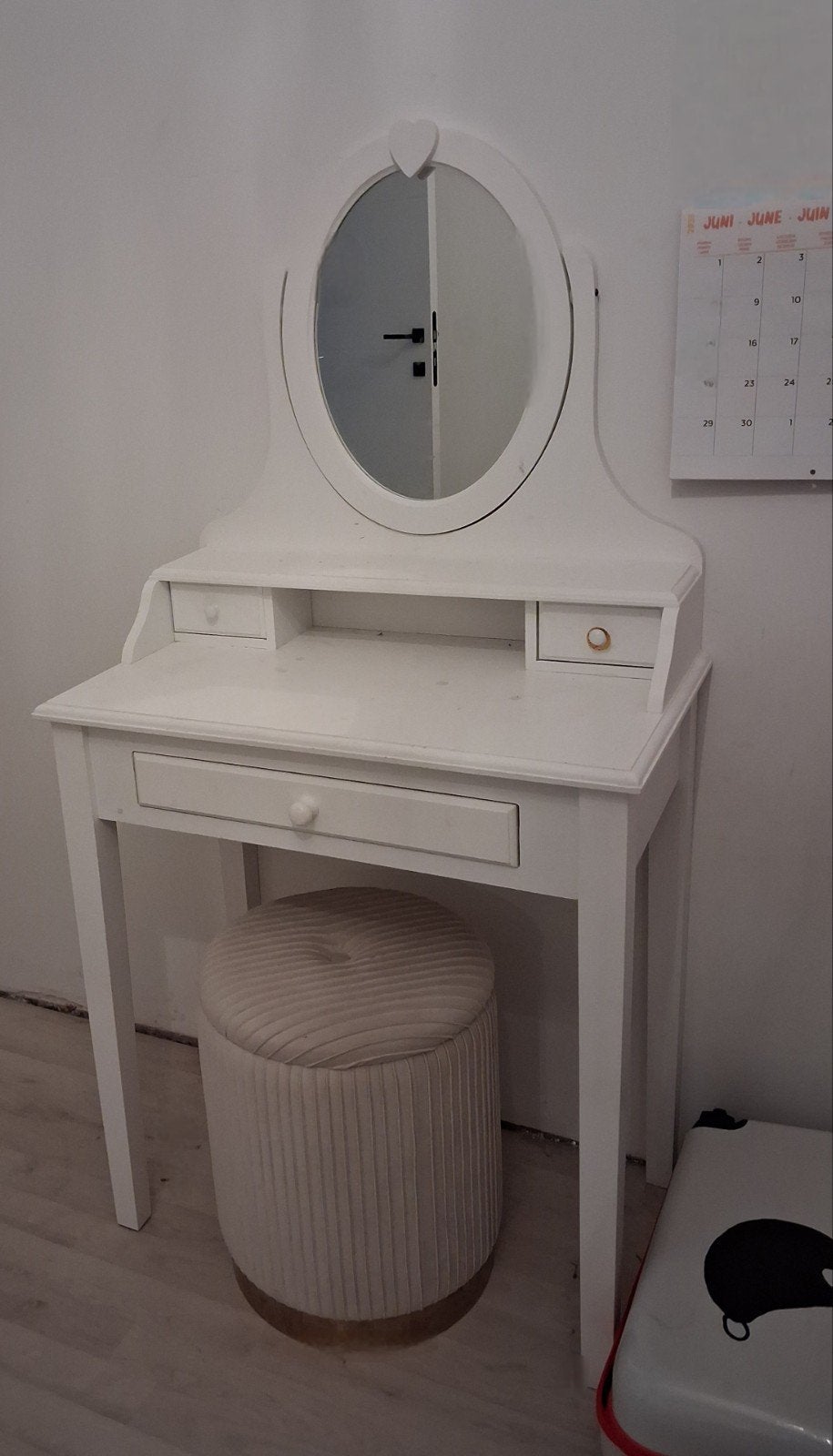 Make up tafel, Ophalen