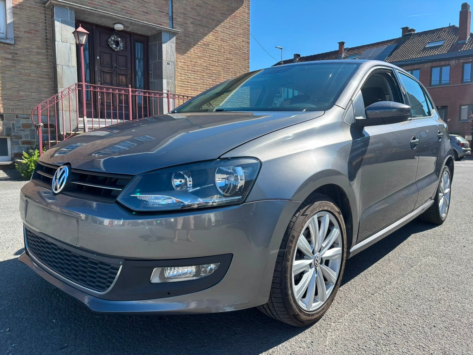VOLKSWAGEN POLO 1.4I AUTOMATIQUE, Auto's, Euro 5, Stof, 4 cilinders, Bedrijf