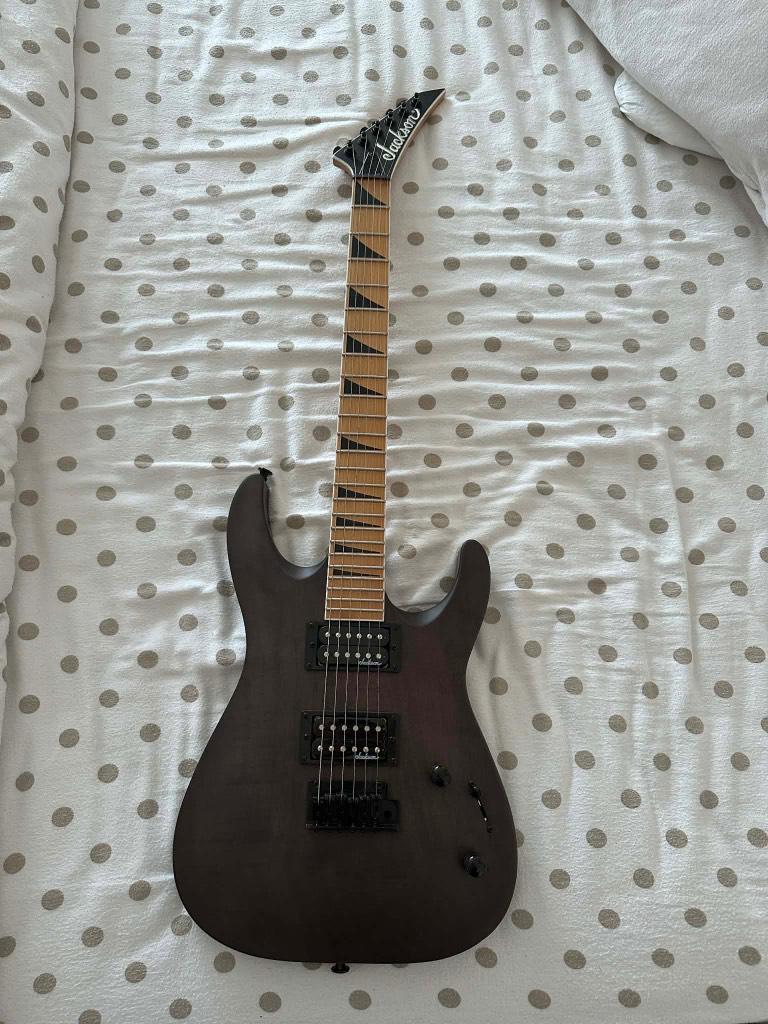 Guitare Jackson js24 et ampli harley Benton  dnafx, Autres marques, Enlèvement, Solid body, Avec ampli