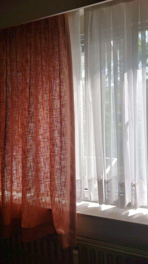 Complete gordijnset – transparant + stof – topconditie, Huis en Inrichting, Stoffering | Gordijnen en Lamellen, Ophalen, 120 cm