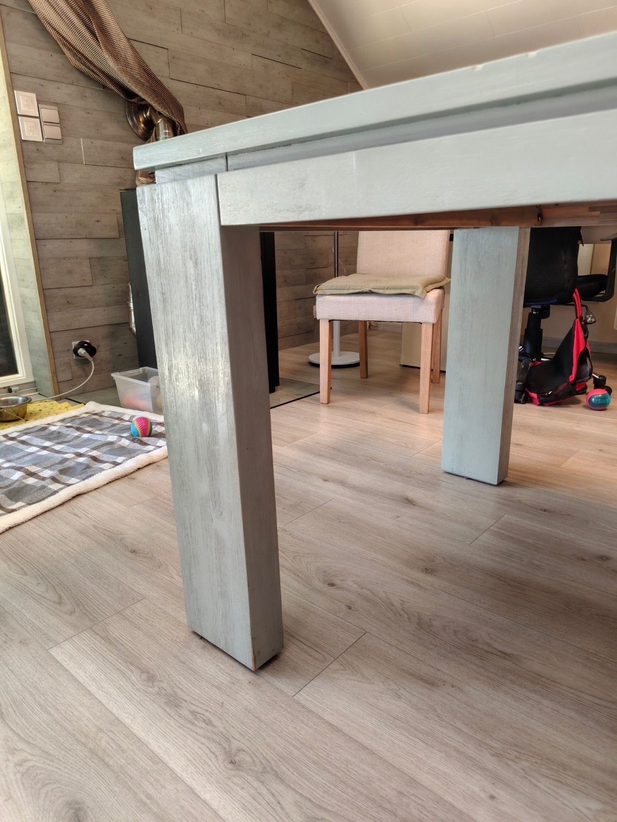 Table de salle à manger, Enlèvement