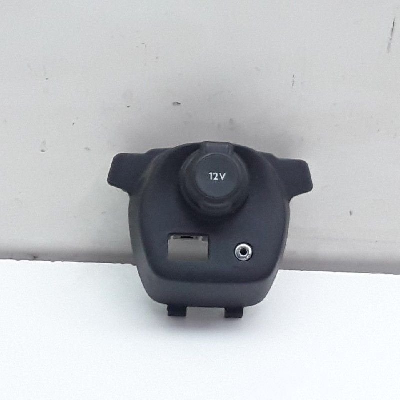 SCHAKELAAR Toyota Aygo (B40) (01-2014/06-2018), Gebruikt, Toyota