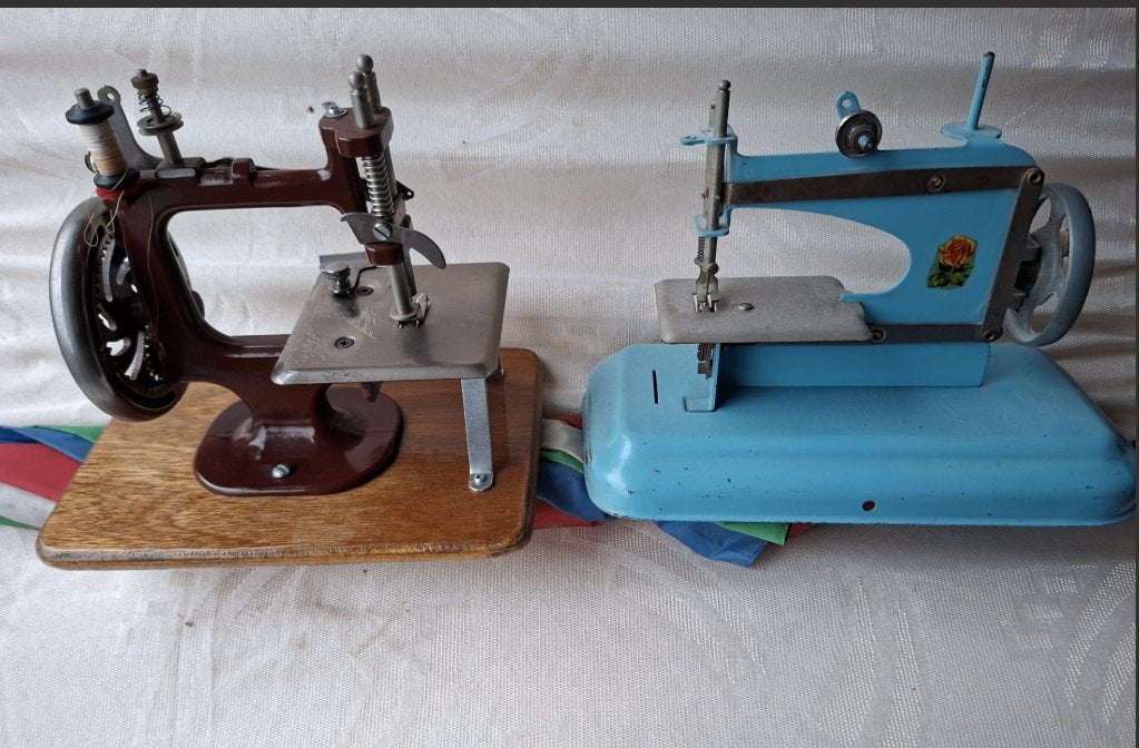 MACHINES À COUDRE POUR JOUETS ANCIENS, Enlèvement ou Envoi