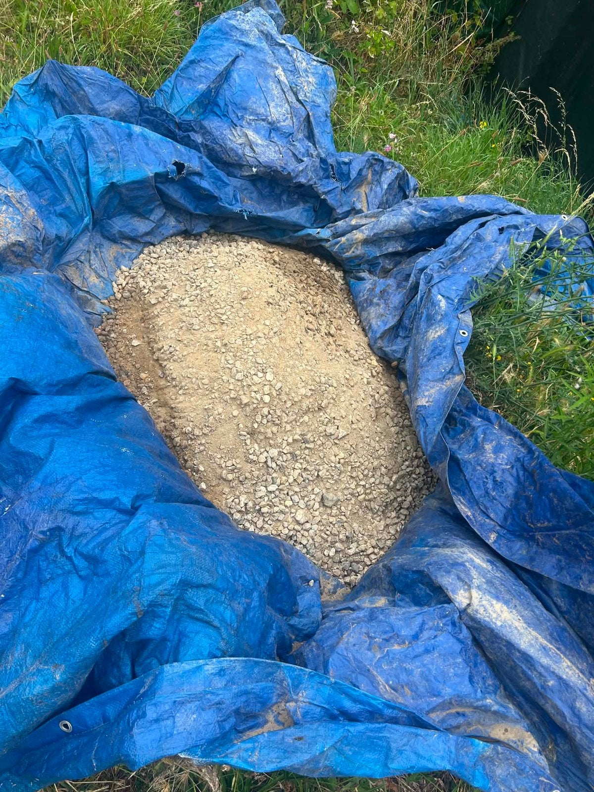 Gratis betonmix, Ophalen, Zo goed als nieuw, Overige typen