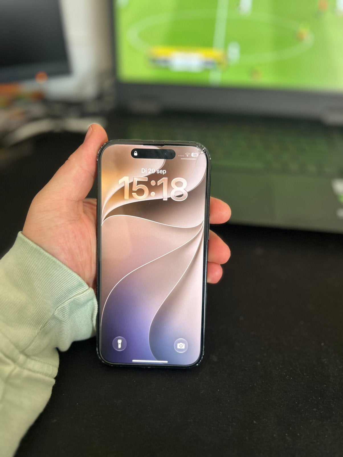 Iphone 15 noir 128 Go, Avec simlock (verrouillage SIM), 128 GB, IPhone 15, Enlèvement ou Envoi