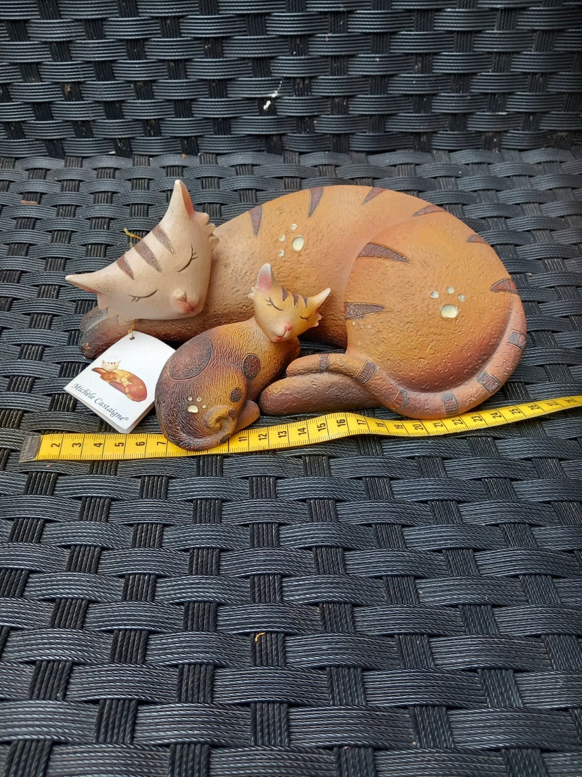 Beeldjes :Slapende katten, Ophalen