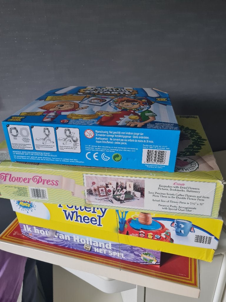 pakket spelletjes en knutseldozen, Kinderen en Baby's, Speelgoed | Educatief en Creatief, Ophalen