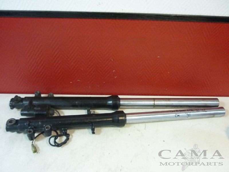 FOURCHE AVANT COMPLET Kawasaki GPX 600 R (01-1970/-), Motos, Dhr. S. di Majo, Utilisé, Info@cama-motorparts.nl, P.J. Troelstraweg 8 8
3144 CX  MAASSLUIS, NL