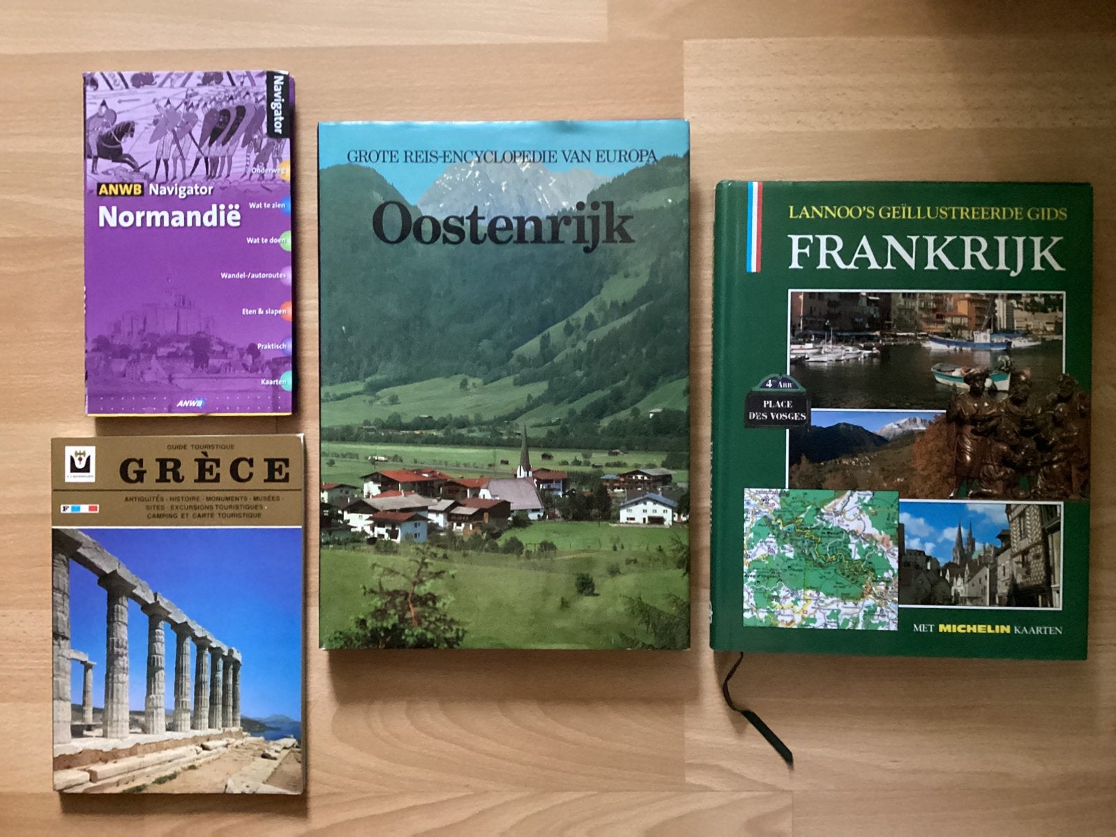 Boeken Reisgidsen, Boeken, Ophalen of Verzenden