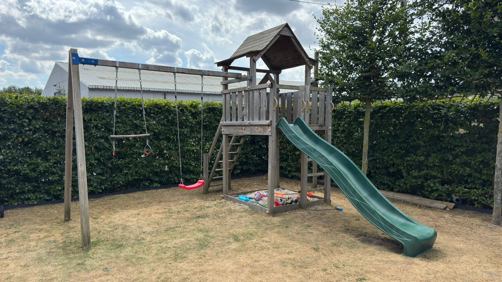 Speeltoren met dubbele schommel, Kinderen en Baby's, Speelgoed | Buiten | Speeltoestellen, Ophalen, Gebruikt, Glijbaan