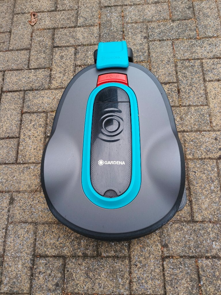 Gardena robotmaaier, 20 à 25 cm, Utilisé, Gardena, Enlèvement