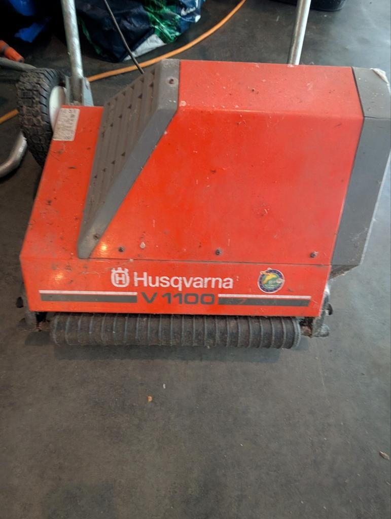 Scarificateur électrique Husqvarna V1100, Enlèvement, Électrique