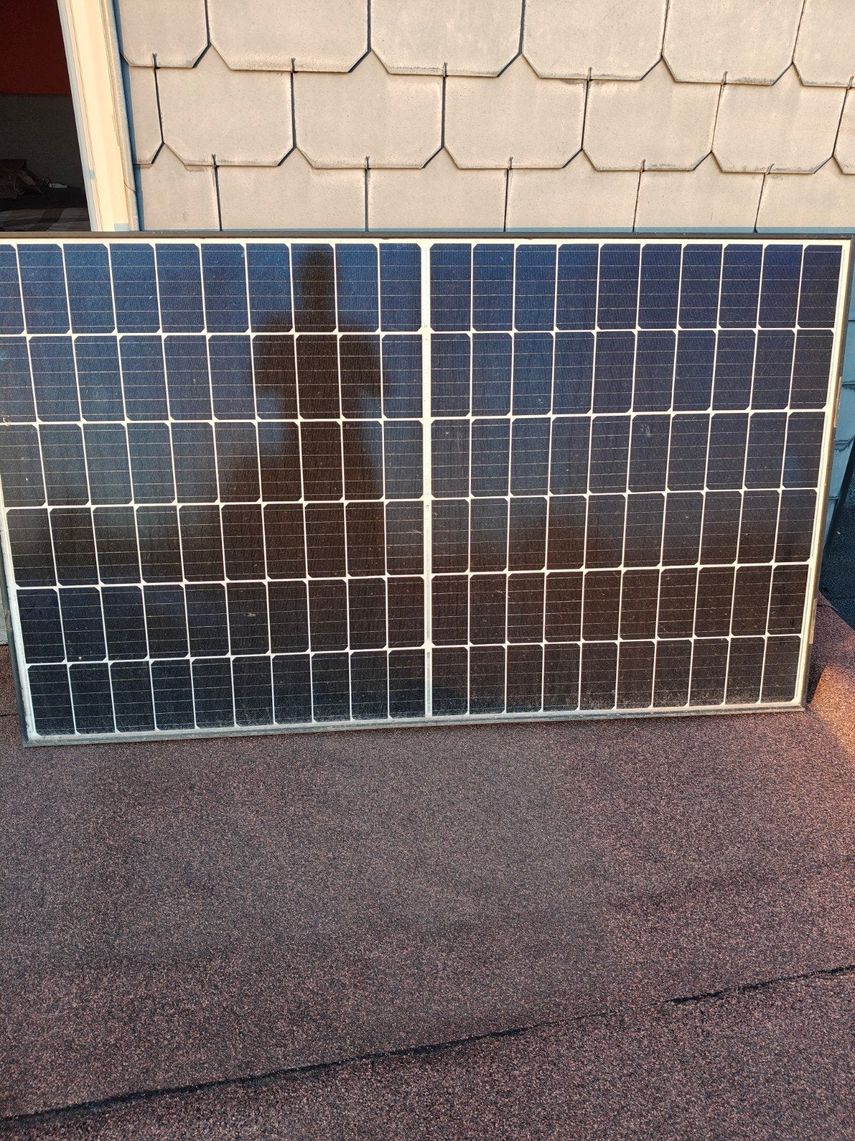 zonnepanneel te koop, Bricolage & Construction, Panneaux solaires & Accessoires, Enlèvement, Comme neuf, Panneau, 200 watts-crêtes ou plus