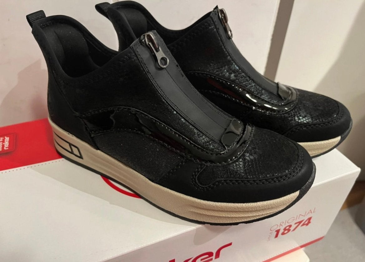 Nieuwe sneakers rieker maat 36, Ophalen of Verzenden, Zo goed als nieuw, Sneakers