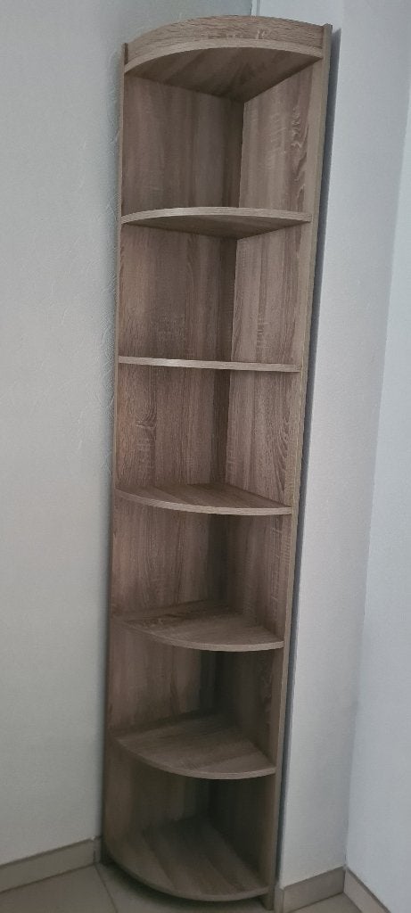 Hoekkast, Ophalen