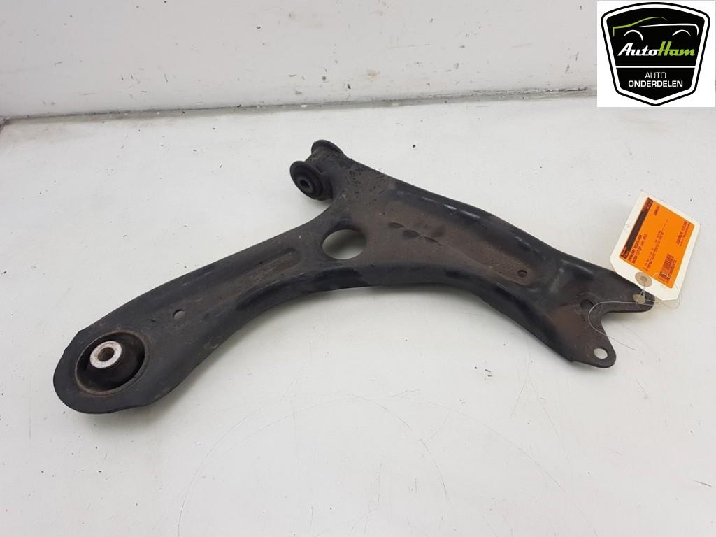 BRAS DE SUSPENSION AVANT DROIT (TRIANGLE) Skoda Citigo, Dhr. J. Ham, Administratie@autoham.nl, Utilisé, Skoda