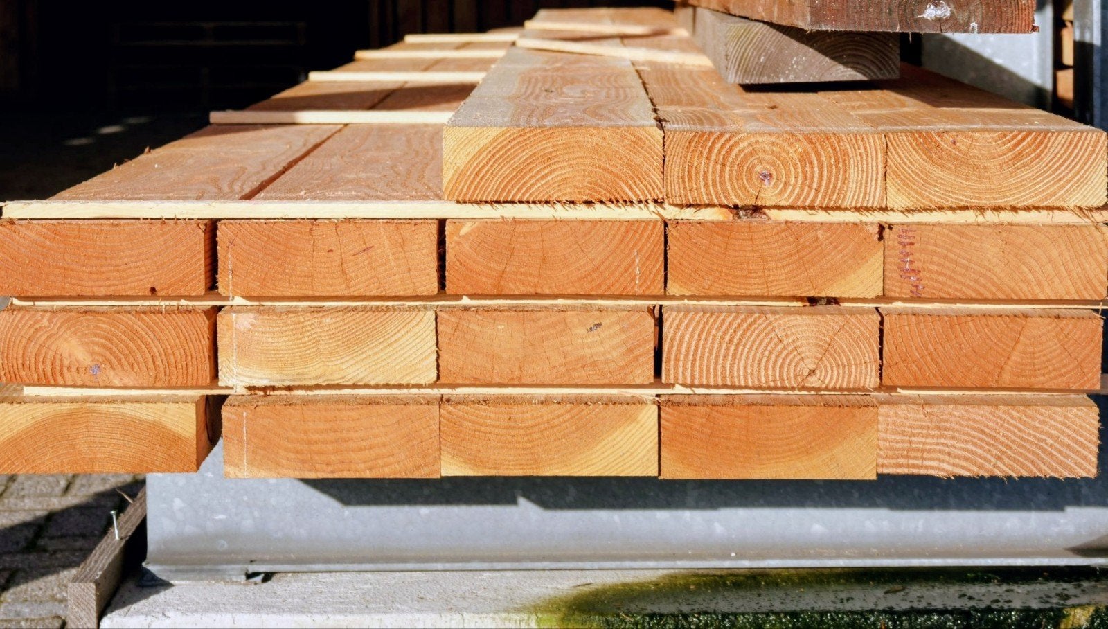 Groot lot douglas balken 63x175 nieuw spotprijs, Doe-het-zelf en Bouw, Hout en Planken, Ophalen
