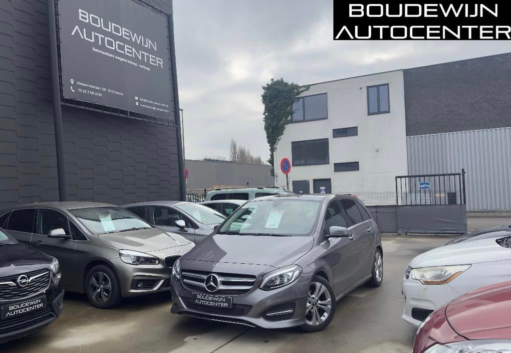 Mercedes Benz B180 D 2018 38.xxxkm ! Topstaat Garantie, Auto's, Mercedes-Benz, Voorwielaandrijving, Stof, Parkeersensor, Te koop