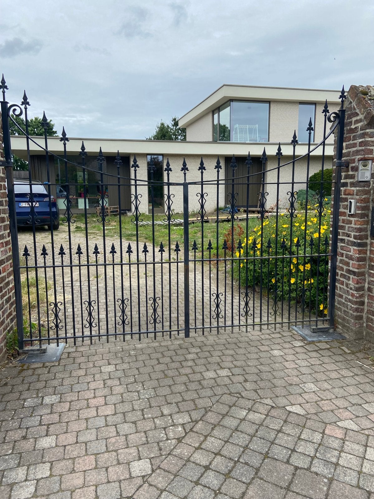 Smeedijzeren dubbele poort, Ophalen, Gebruikt