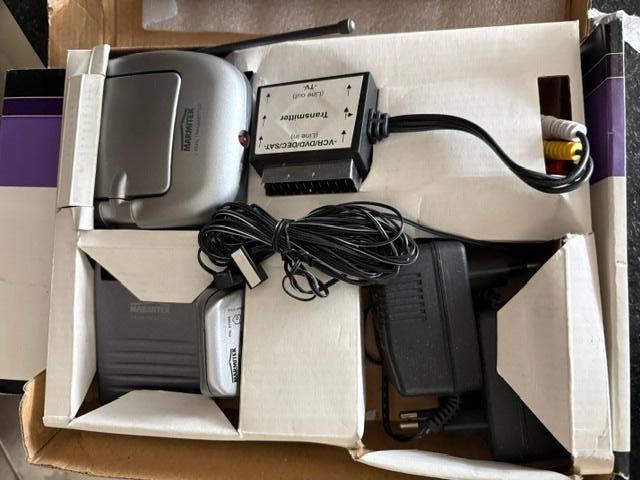 AV zender/ontvanger set van Marmitek, Audio, Tv en Foto, Ophalen of Verzenden, Zo goed als nieuw