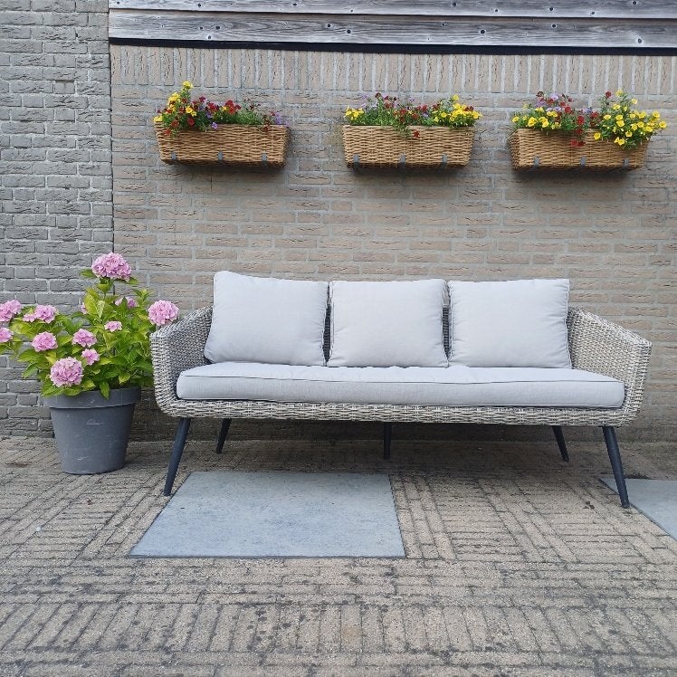 Hippe tuinbank, Enlèvement
