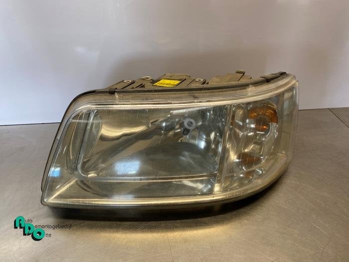 Koplamp links van een Volkswagen Transporter (Transporter 03, Gebruikt, -, Volkswagen, -