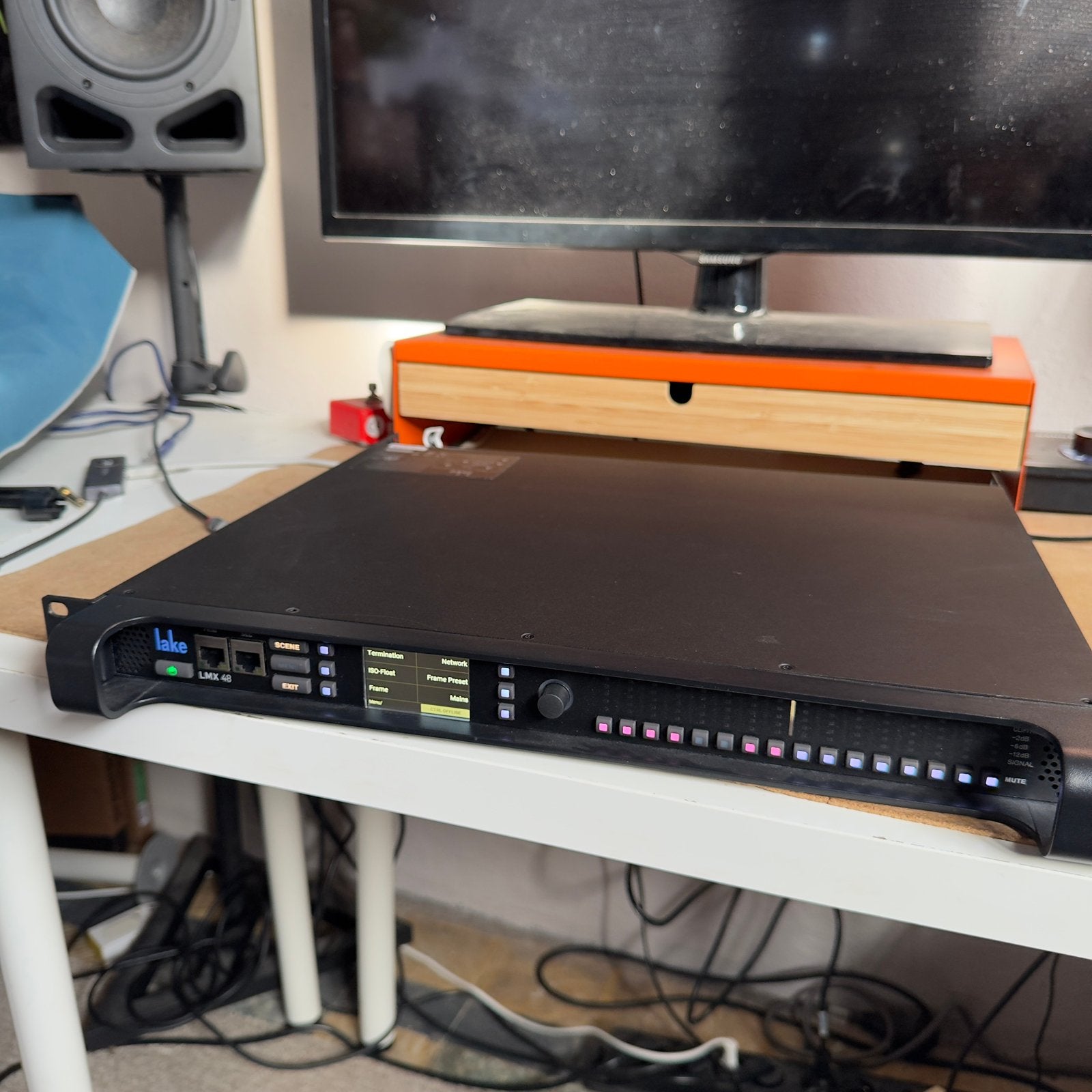 Lake LMX 48 systeem processor, Audio, Tv en Foto, Ophalen of Verzenden, Zo goed als nieuw