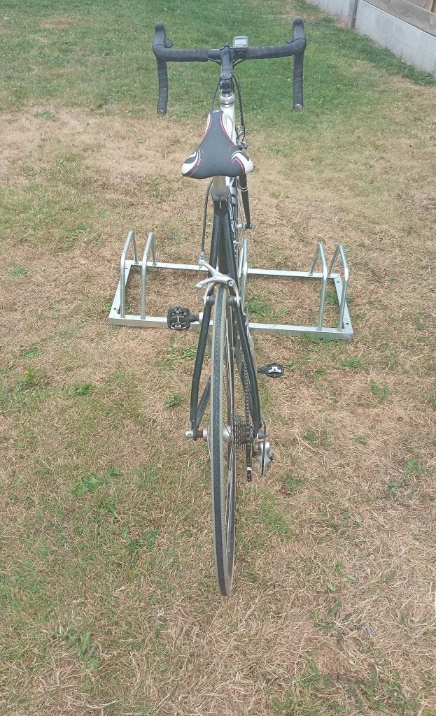 Koersfiets Chesini., Ophalen