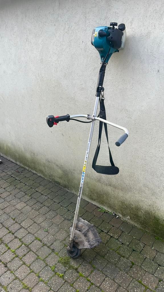 Makita bosmaaier, Tuin en Terras, Ophalen, Zo goed als nieuw