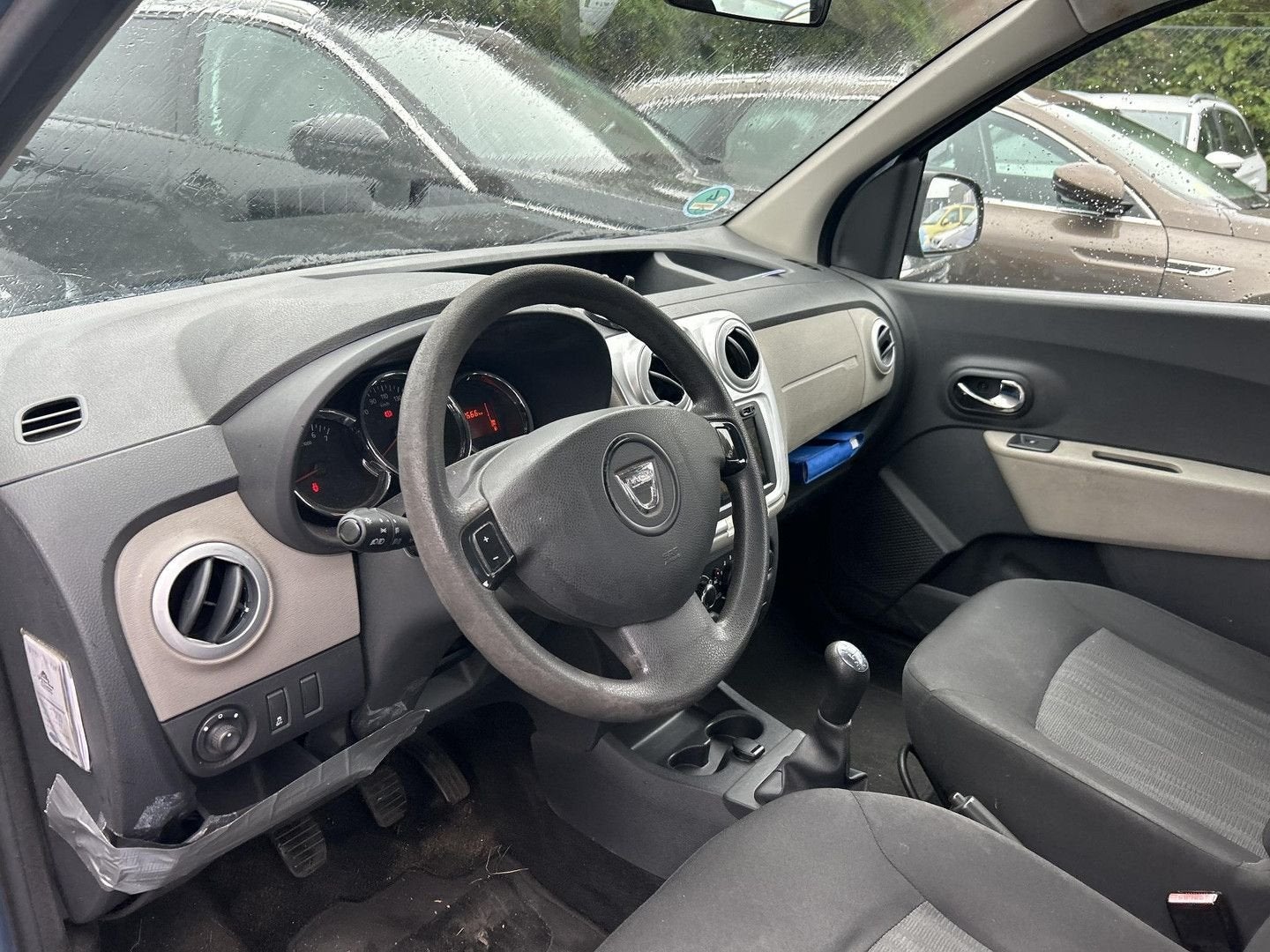 Dacia Dokker 1.2 TCe Lauréate | Cruise | Airco | Navi | Trek, Autos, Achat, 135 g/km, Entreprise, Boîte manuelle
