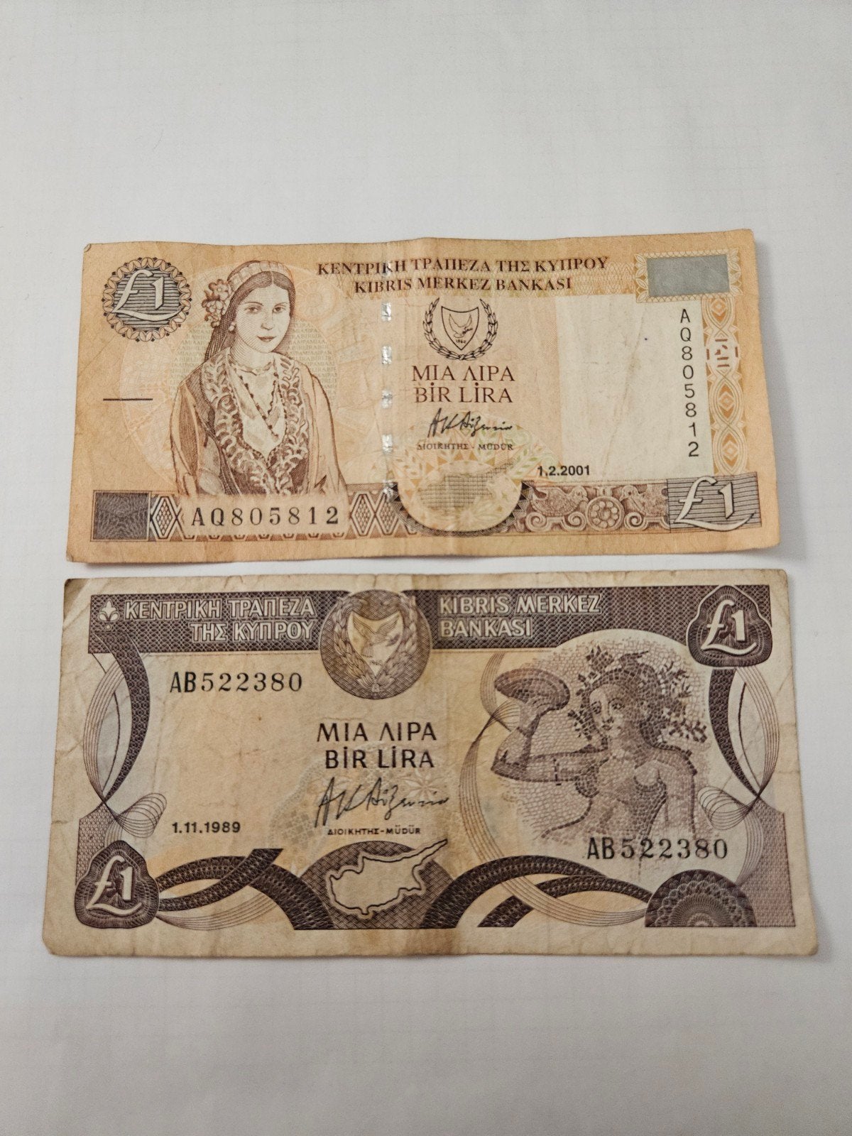 Set de billets en lires chypriotes, Enlèvement ou Envoi, Autres pays, Série