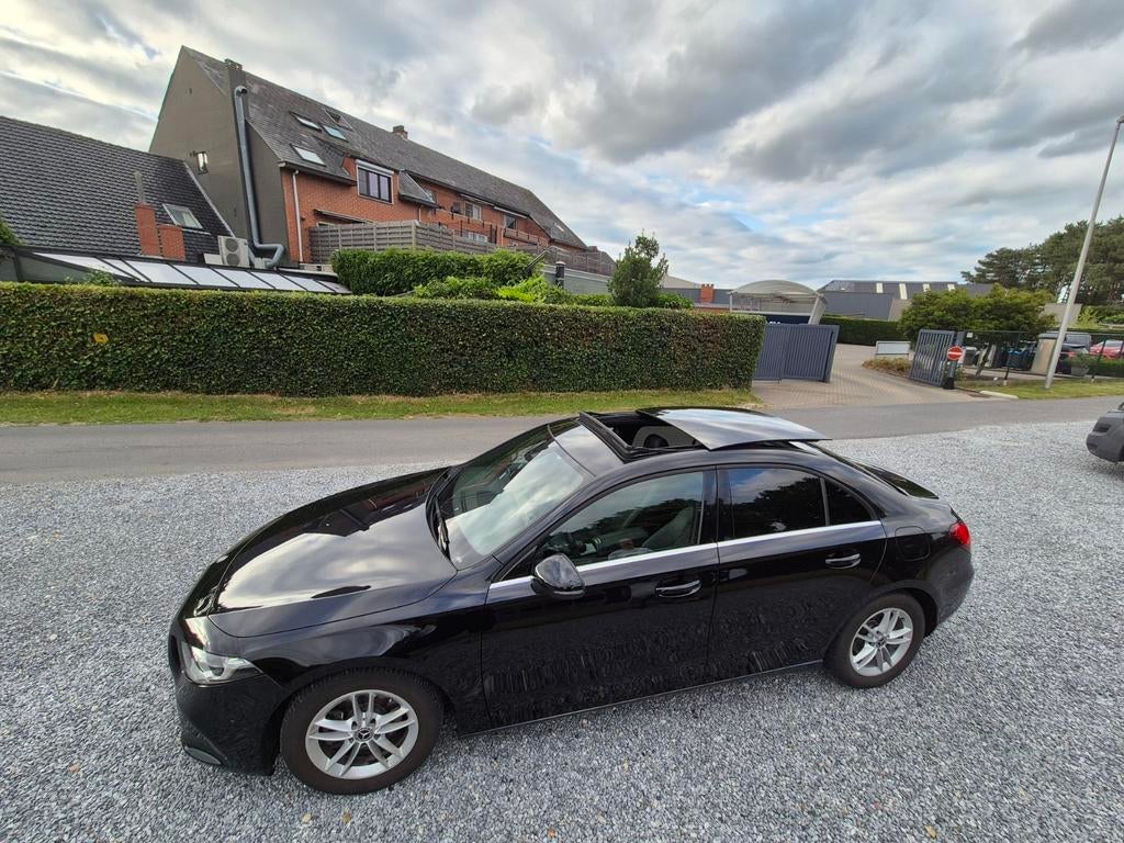 Mercedes-Benz A 180d Limousine DCT Business Solution - Panor, Auto's, Mercedes-Benz, Particulier, Automaat, Te koop