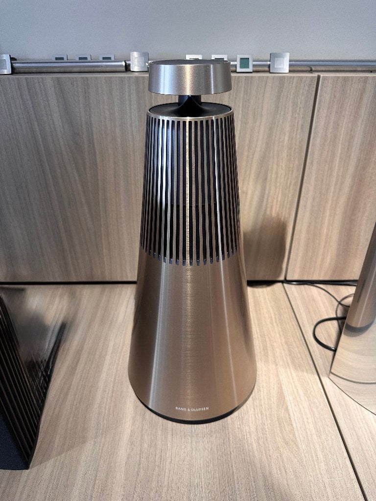 Bang & Olufsen Beosound 2 1st Gen Brass Tone - B&O, Autres marques, Info@bang-olufsen.dk, 60 à 120 watts, Comme neuf