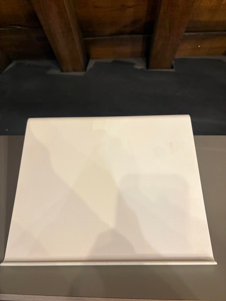 IKEA ISBERGET Tablethouder / Laptopsteun, Informatique & Logiciels, Enlèvement, Comme neuf